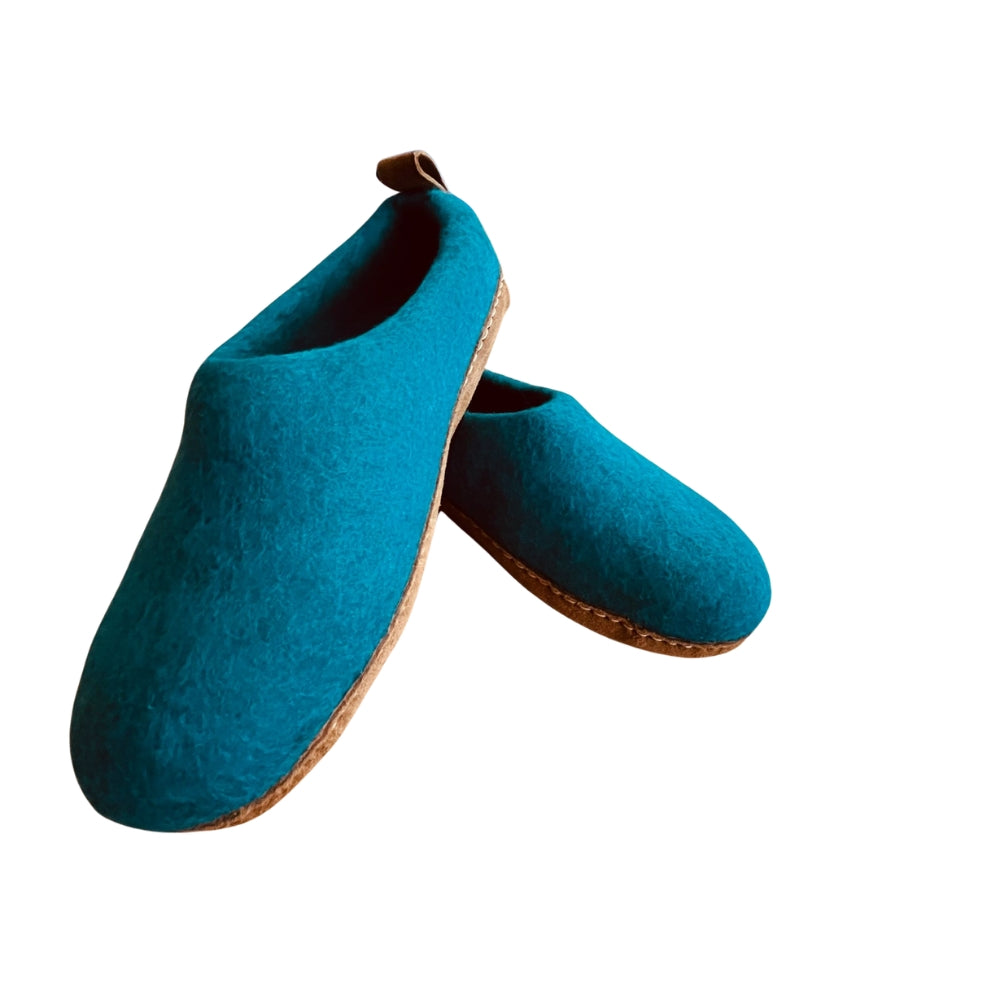 Ocean Green Felt | Merino Wool Slippers | Slip-On | Shoes | Unisex | Cosy, Warm & Breathable