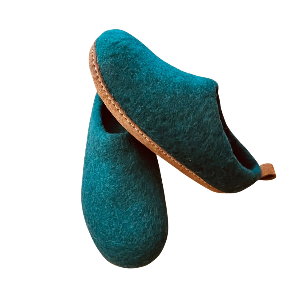 Dark Green Felt | Merino Wool Slippers | Slip-On | Shoes | Unisex | Cosy, Warm & Breathable